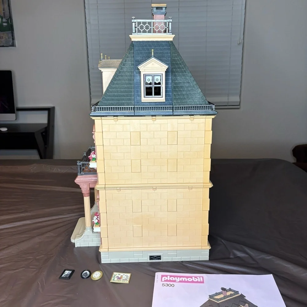1989 Playmobil 5300 Victorian Mansion Expansion House Set Missing Stairs Railing